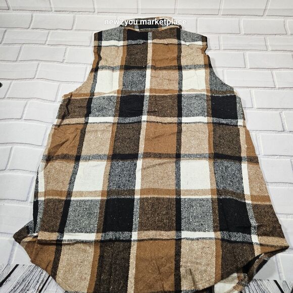 Brand new womans plaid button down vest cozy layering size medim - Picture 7 of 9